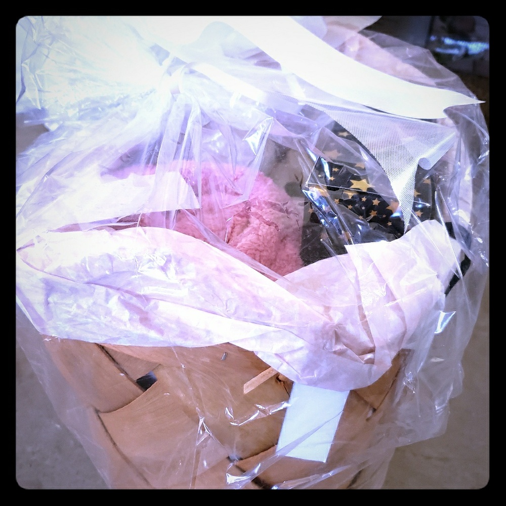 To extra large beauty baskets